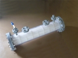 樹脂製熱交換器（シェル＆チューブ方式）