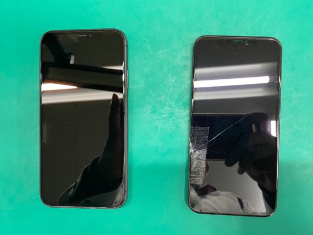 iPhone11フロントパネルガラス割れ修理