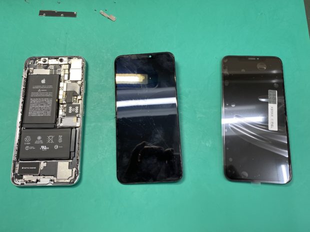 iPhoneXS Max画面ガラス割れ修理