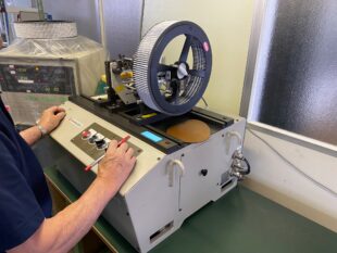 空気清浄機用フィルターの生産